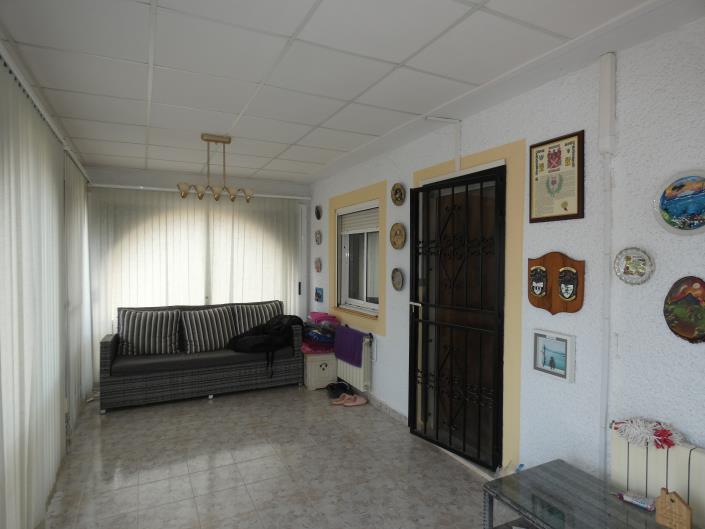 Image No.8-2 Bed Villa / Detached for sale