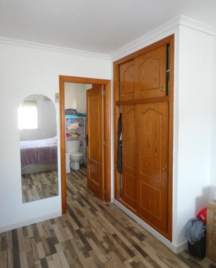 Image No.24-2 Bed Villa / Detached for sale