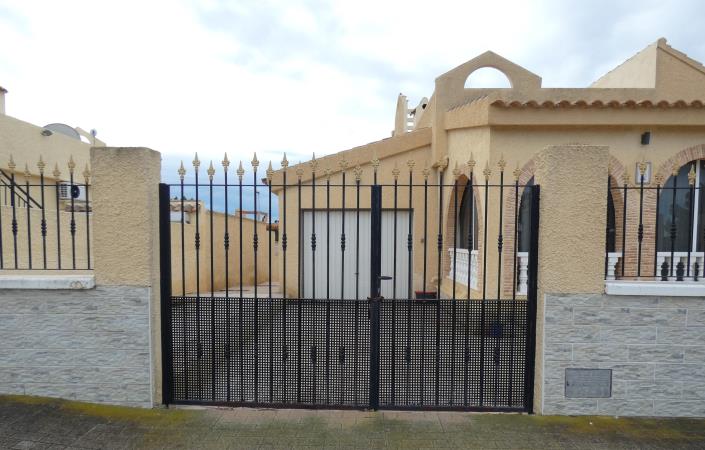 Image No.53-2 Bed Villa / Detached for sale