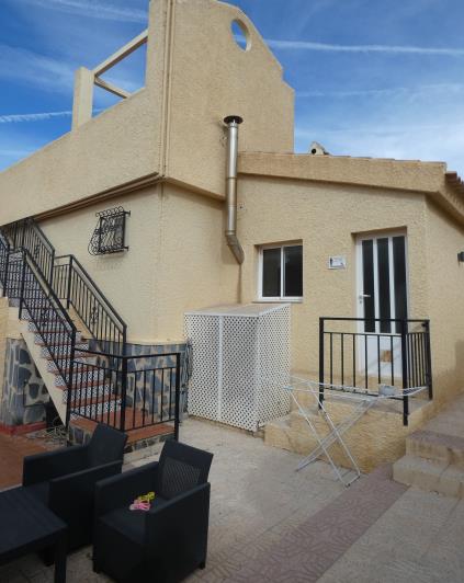 Image No.57-2 Bed Villa / Detached for sale