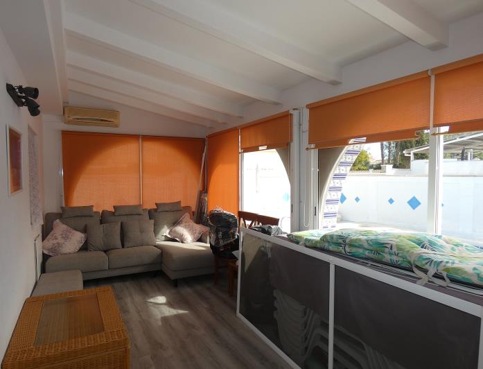 Image No.10-4 Bed Villa / Detached for sale