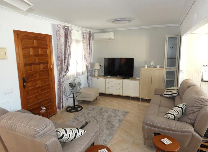 Image No.12-4 Bed Villa / Detached for sale