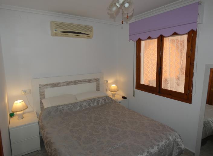 Image No.19-4 Bed Villa / Detached for sale