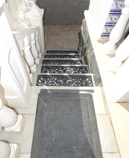 Image No.30-4 Bed Villa / Detached for sale