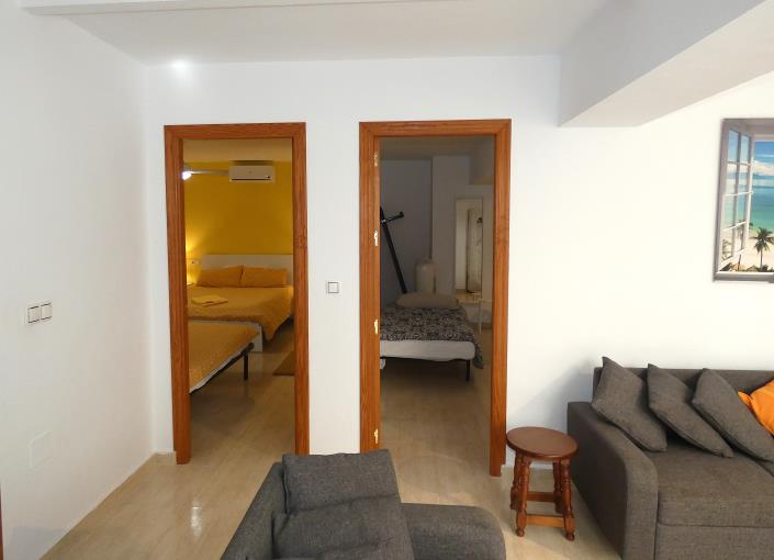 Image No.35-4 Bed Villa / Detached for sale