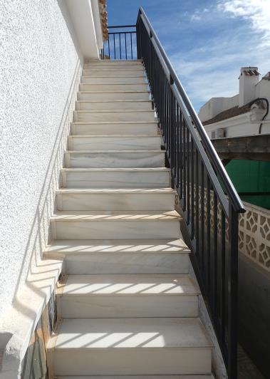 Image No.49-4 Bed Villa / Detached for sale