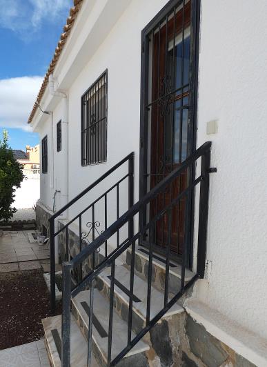 Image No.56-4 Bed Villa / Detached for sale