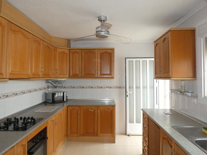 Image No.3-3 Bed Villa / Detached for sale