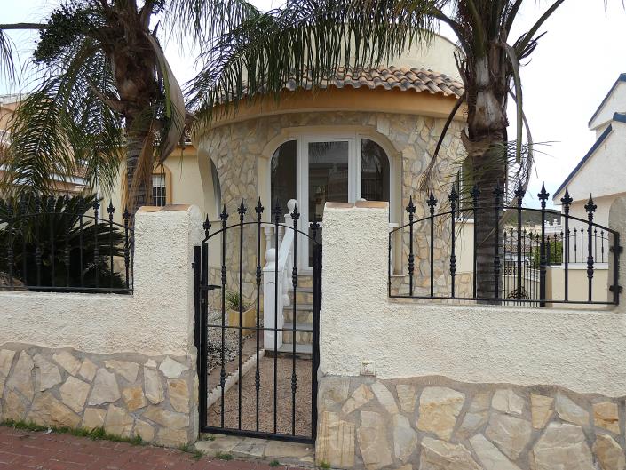 Image No.4-3 Bed Villa / Detached for sale