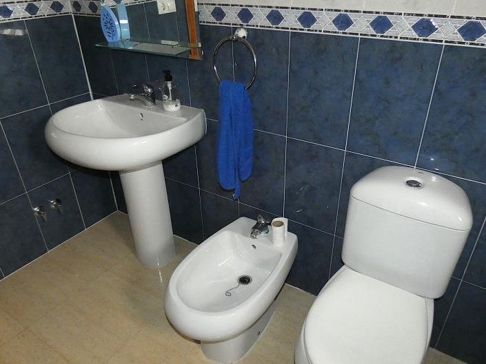 Image No.18-3 Bed Villa / Detached for sale