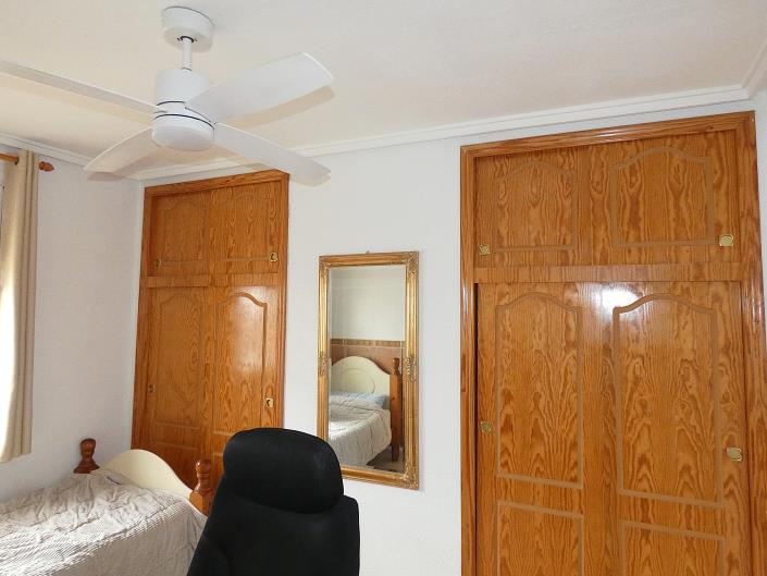 Image No.19-3 Bed Villa / Detached for sale