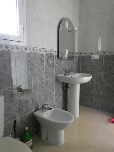 Image No.40-3 Bed Villa / Detached for sale