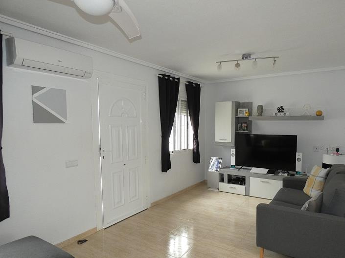 Image No.9-2 Bed House/Villa for sale