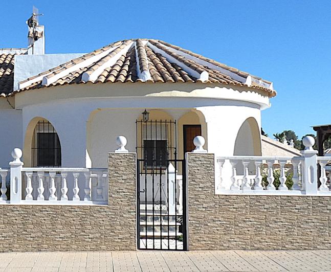 Image No.7-3 Bed Villa / Detached for sale