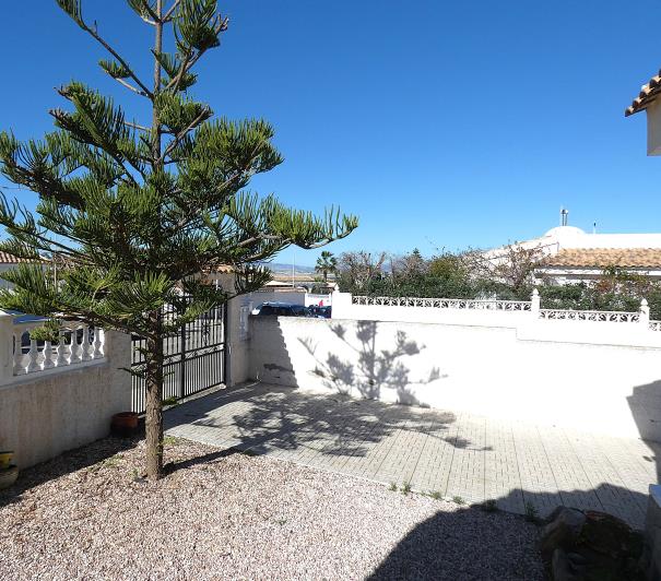 Image No.11-3 Bed Villa / Detached for sale