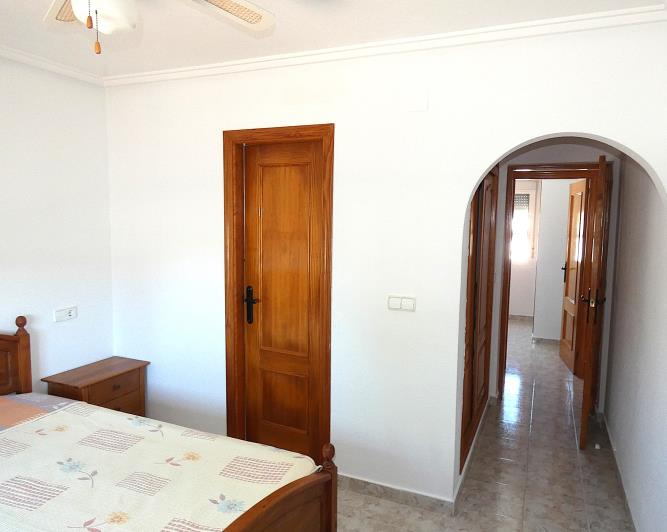 Image No.20-3 Bed Villa / Detached for sale