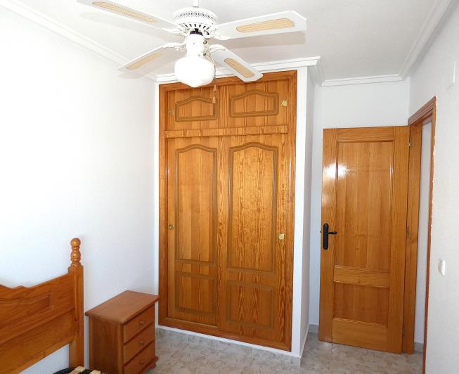 Image No.32-3 Bed Villa / Detached for sale