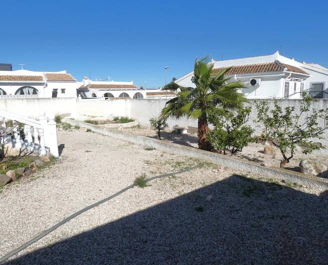 Image No.41-3 Bed Villa / Detached for sale