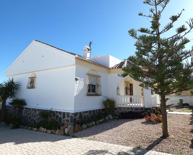 Image No.53-3 Bed Villa / Detached for sale