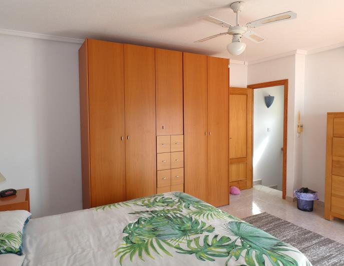 Image No.24-3 Bed Villa / Detached for sale