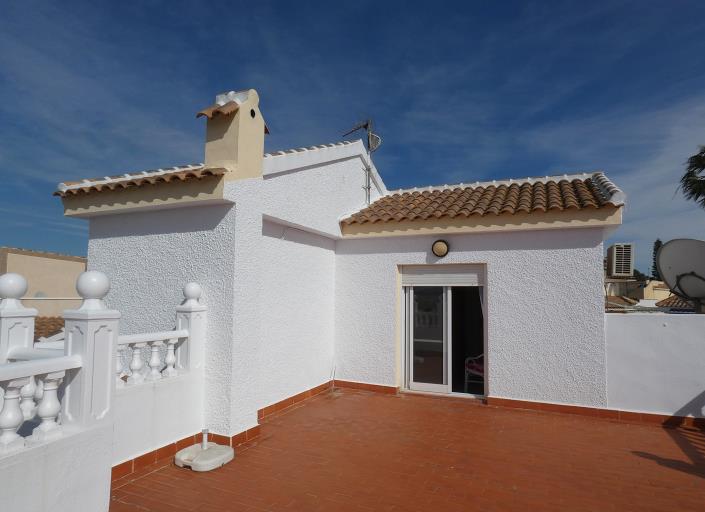 Image No.35-3 Bed Villa / Detached for sale