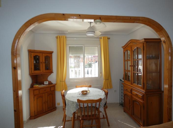 Image No.37-3 Bed Villa / Detached for sale