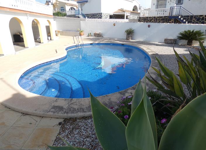 Image No.50-3 Bed Villa / Detached for sale