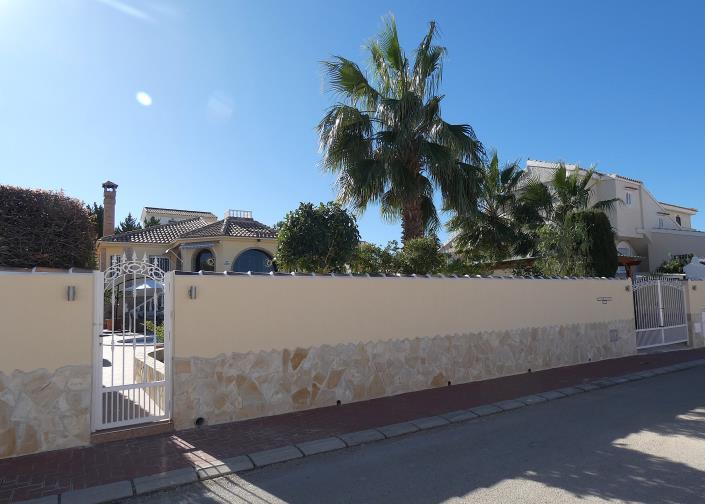 Image No.5-3 Bed Villa / Detached for sale