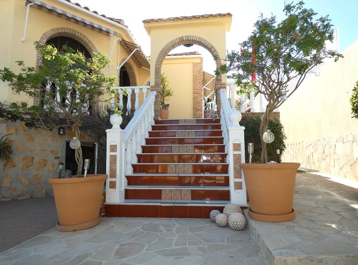 Image No.7-3 Bed Villa / Detached for sale