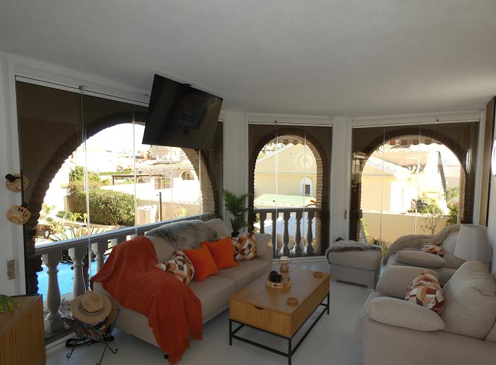 Image No.9-3 Bed Villa / Detached for sale