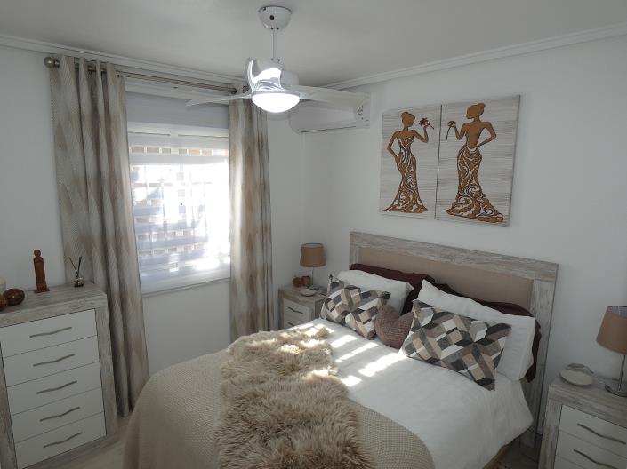 Image No.22-3 Bed Villa / Detached for sale