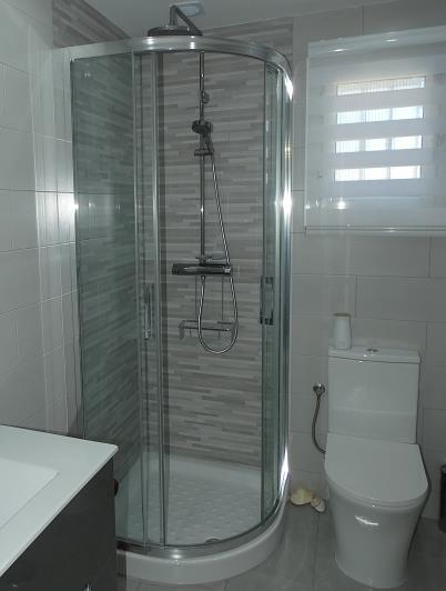 Image No.26-3 Bed Villa / Detached for sale