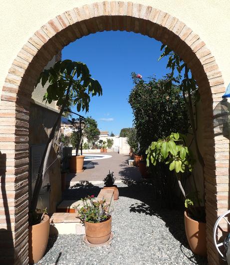 Image No.43-3 Bed Villa / Detached for sale