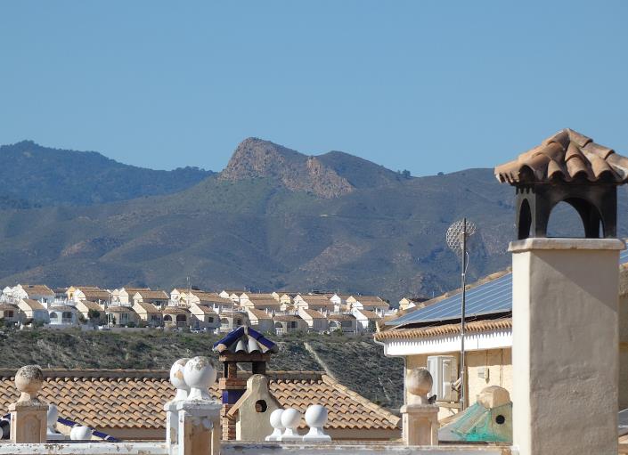 Image No.57-3 Bed Villa / Detached for sale