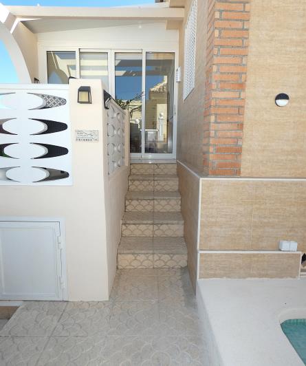 Image No.7-2 Bed Villa for sale