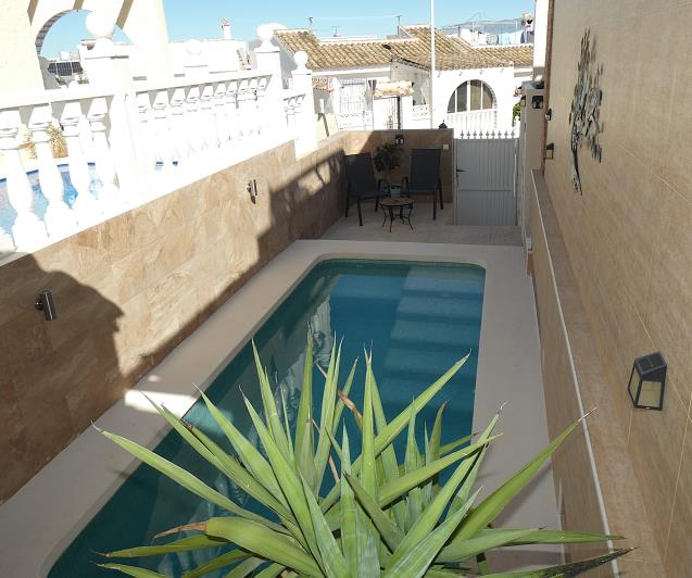 Image No.45-2 Bed Villa for sale