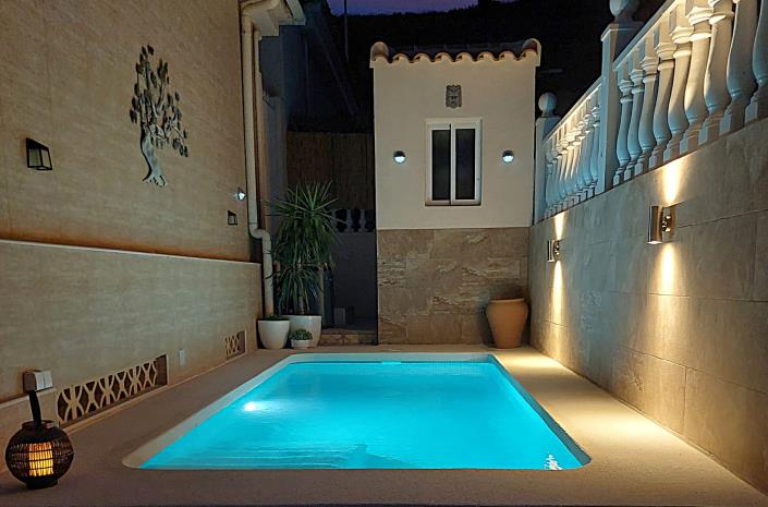 Image No.50-2 Bed Villa for sale