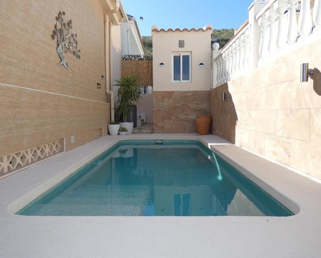 Image No.49-2 Bed Villa for sale