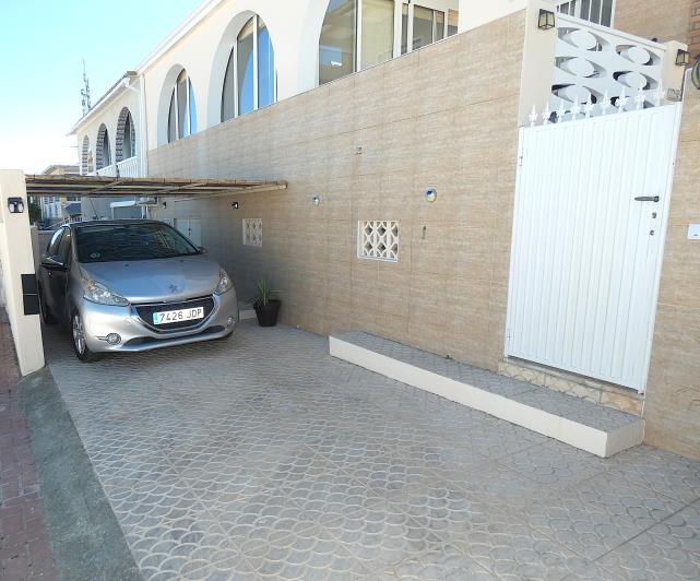 Image No.56-2 Bed Villa for sale