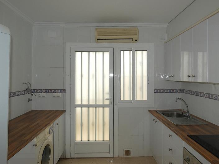 Image No.25-2 Bed Villa for sale