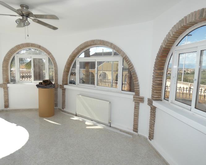 Image No.9-4 Bed Villa / Detached for sale