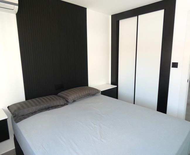 Image No.23-4 Bed Villa / Detached for sale