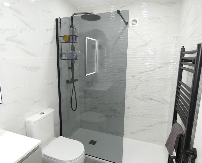 Image No.26-4 Bed Villa / Detached for sale