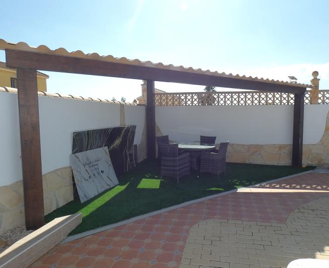 Image No.57-4 Bed Villa / Detached for sale