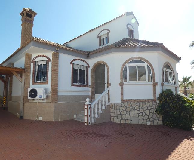 Image No.60-4 Bed Villa / Detached for sale