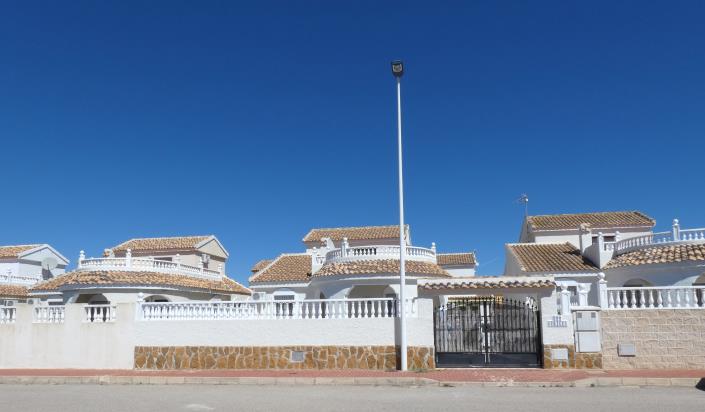 Image No.5-3 Bed Villa / Detached for sale