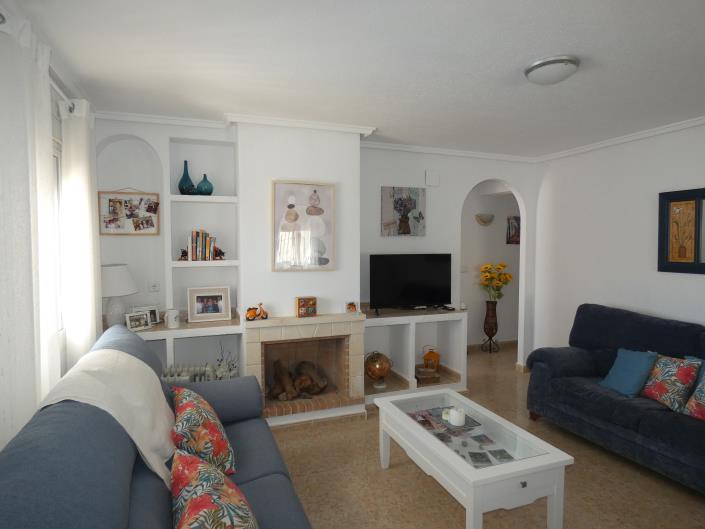 Image No.4-3 Bed Villa / Detached for sale