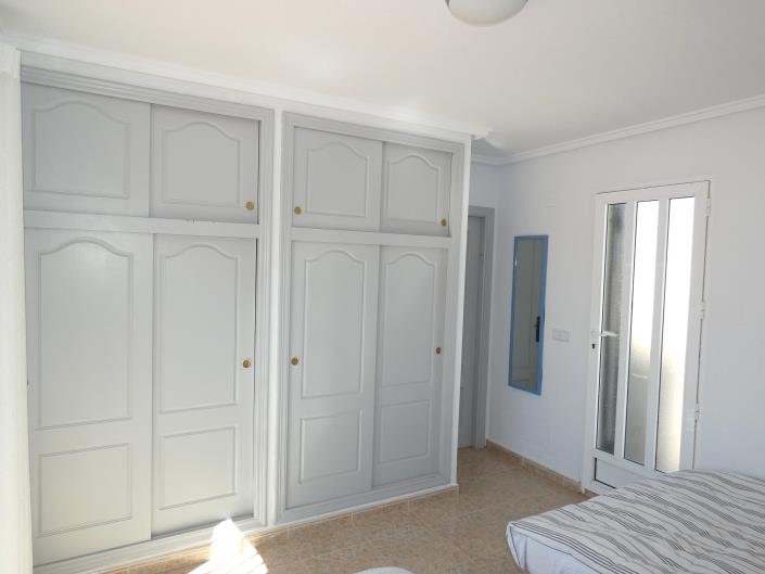 Image No.38-3 Bed Villa / Detached for sale