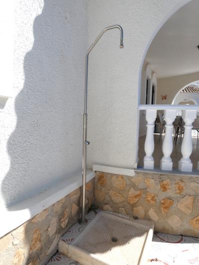 Image No.57-3 Bed Villa / Detached for sale