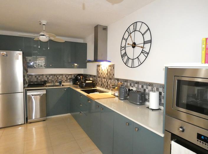 Image No.16-3 Bed Villa / Detached for sale